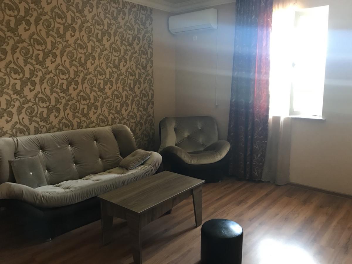 Nani'S Sweet Home Батуми Екстериор снимка