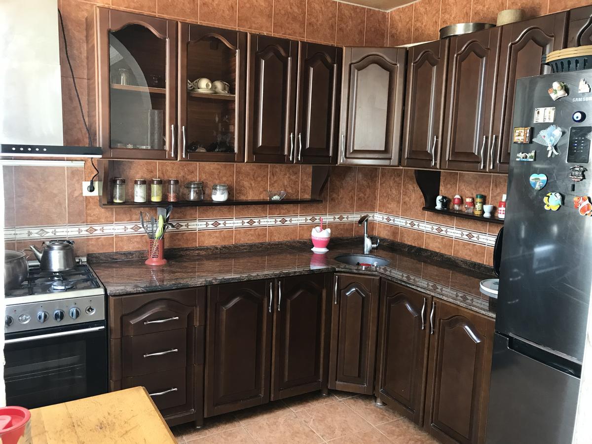 Nani'S Sweet Home Батуми Екстериор снимка